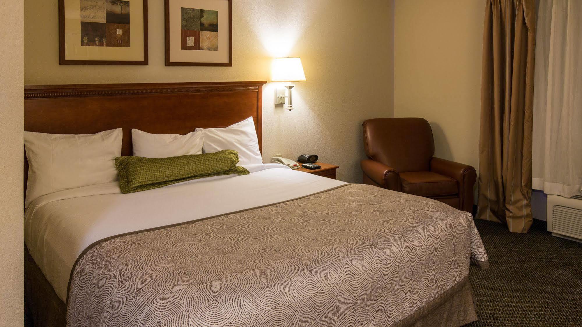 Candlewood Suites Knoxville Airport-Alcoa By Ihg Exterior foto